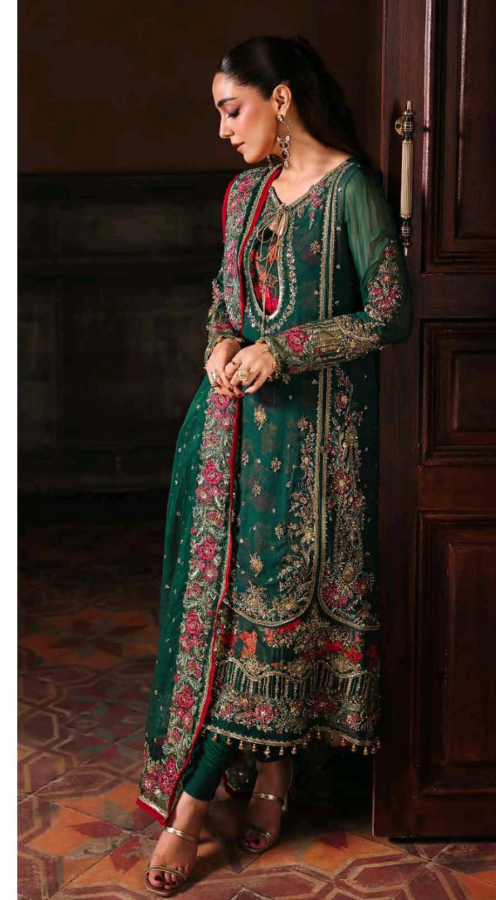 Charizma Dastanejashan