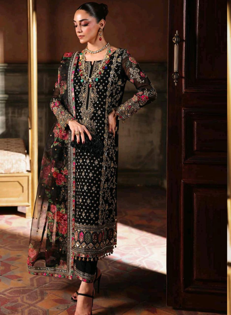 Charizma Dastanejashan