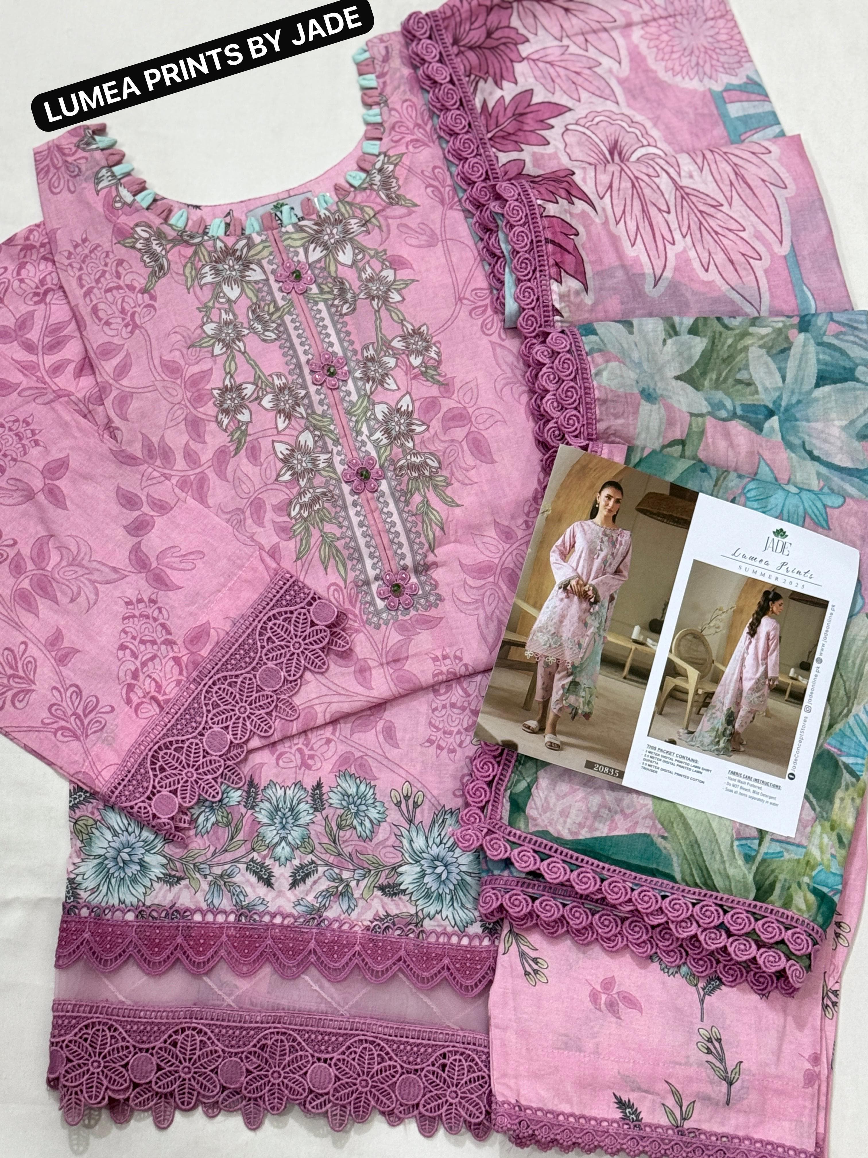 Digital Printed Lawn dupatta Along 4 Side Lace.