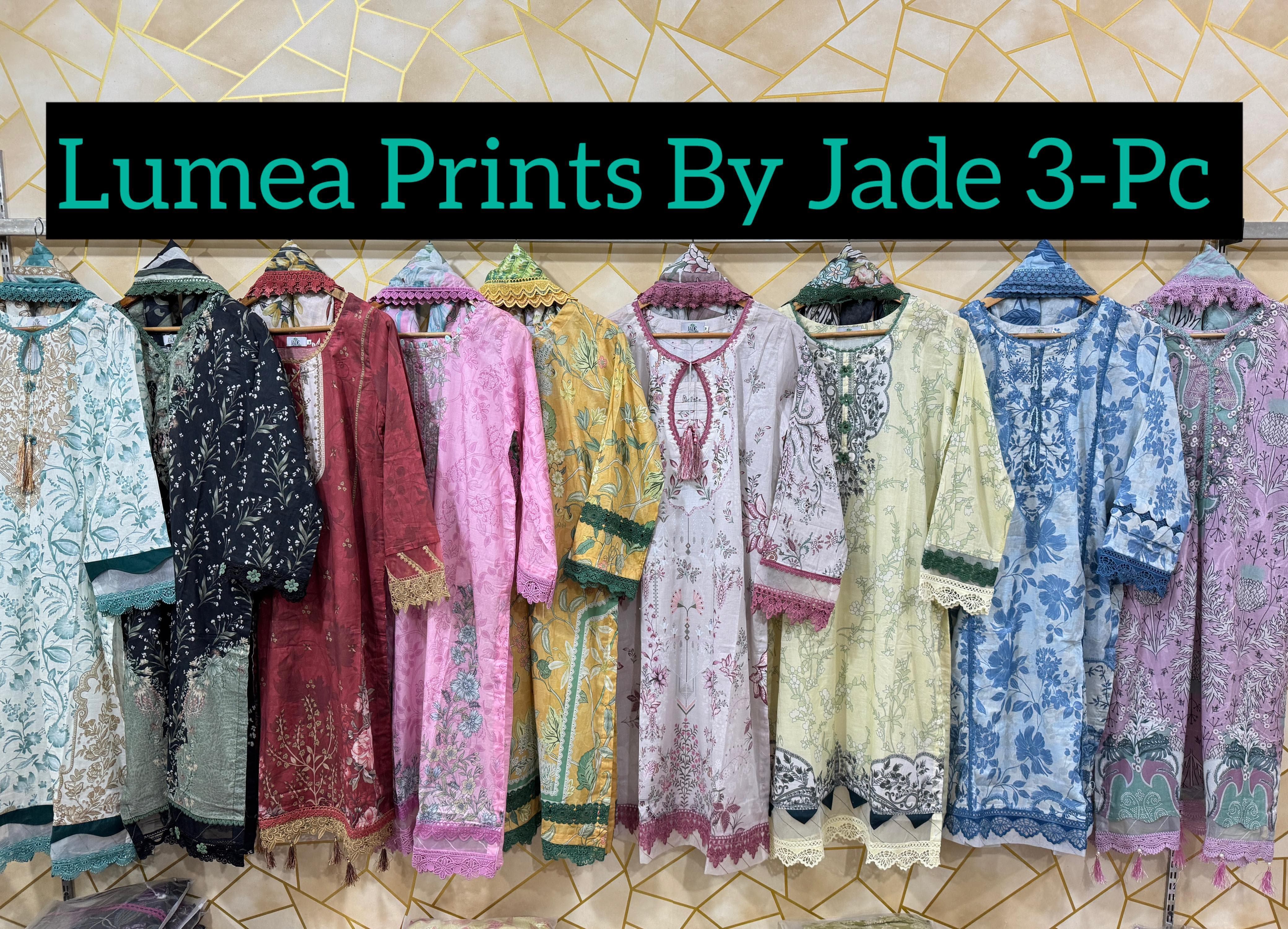 Digital Printed Lawn dupatta Along 4 Side Lace.