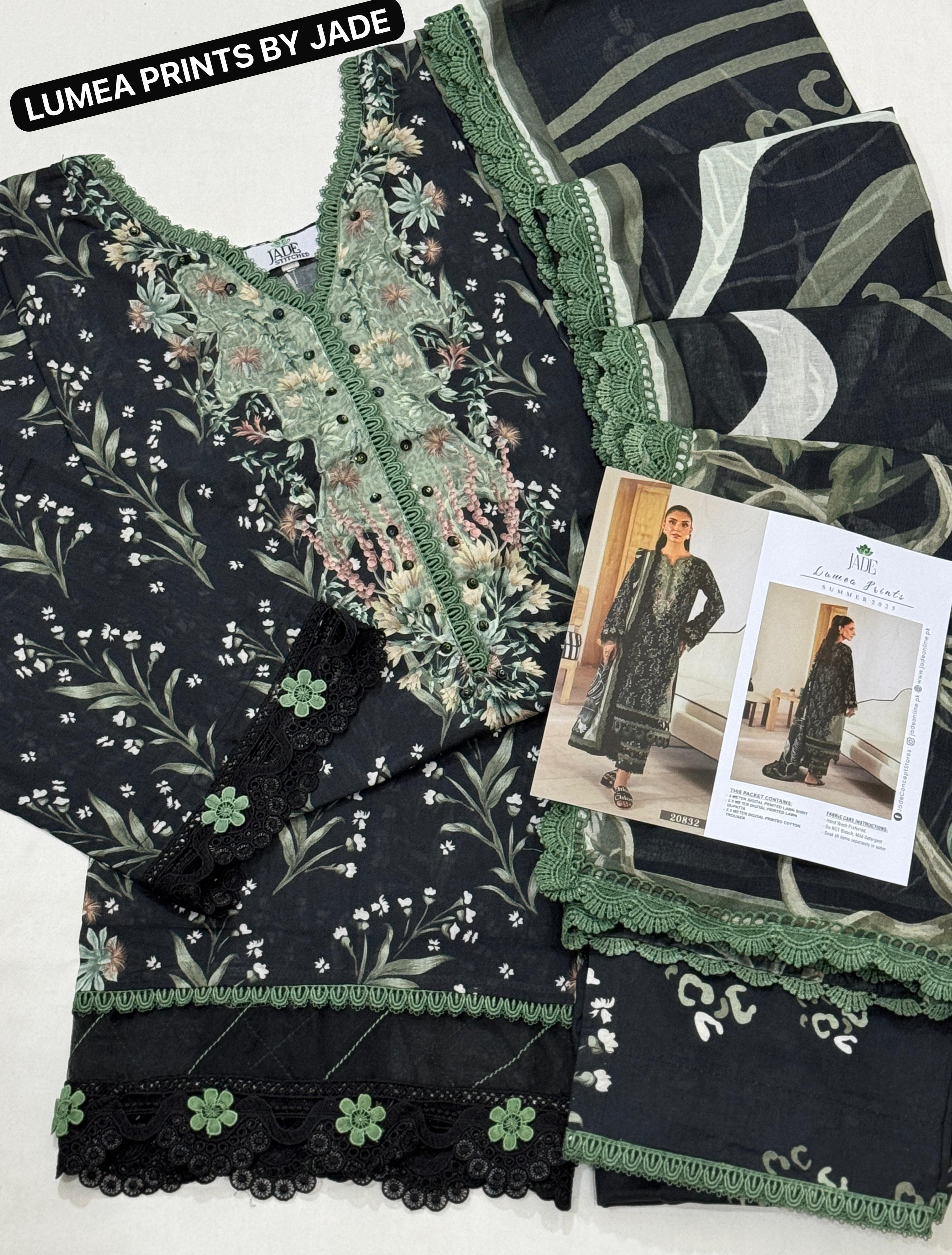 Digital Printed Lawn dupatta Along 4 Side Lace.