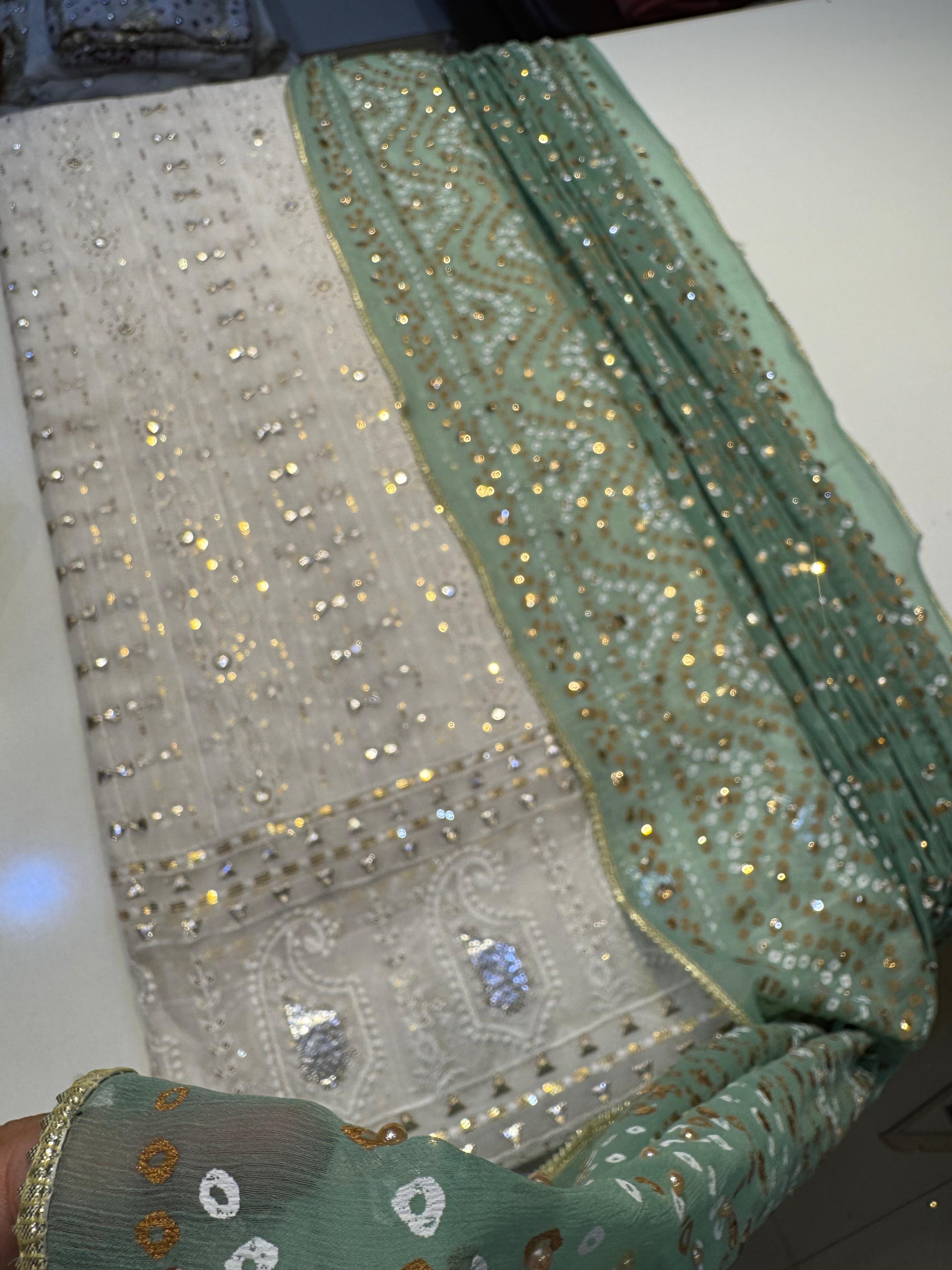 Chunri Dupta With White Shafon Shirt&Plan Trowser