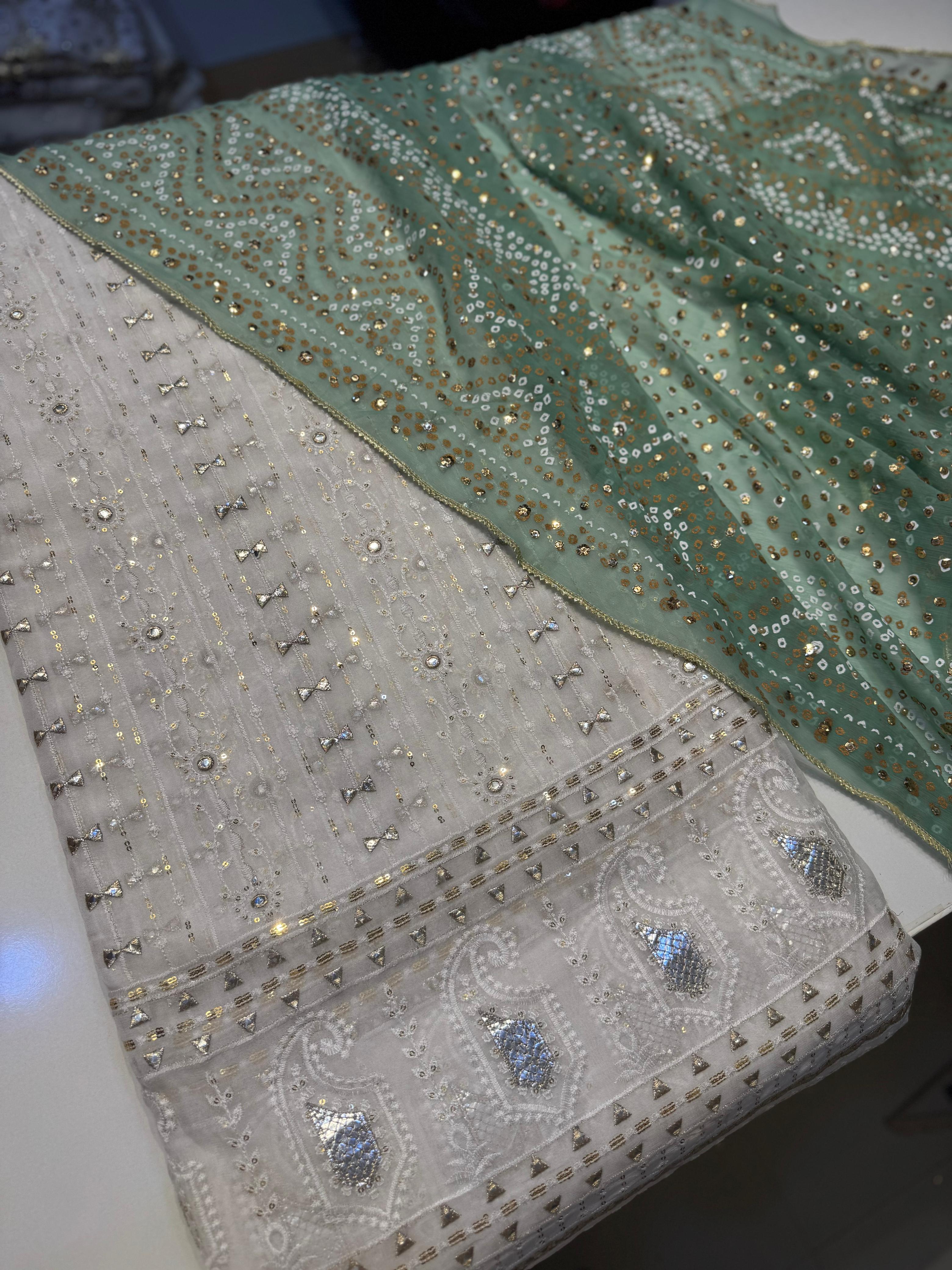 Chunri Dupta With White Shafon Shirt&Plan Trowser