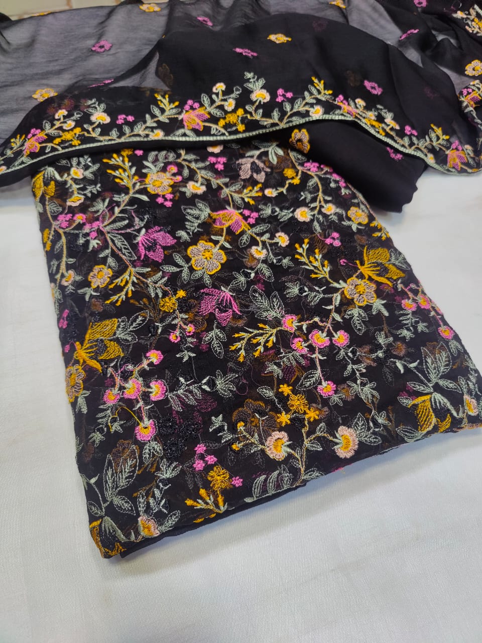 Soft Chiffon Bareeze