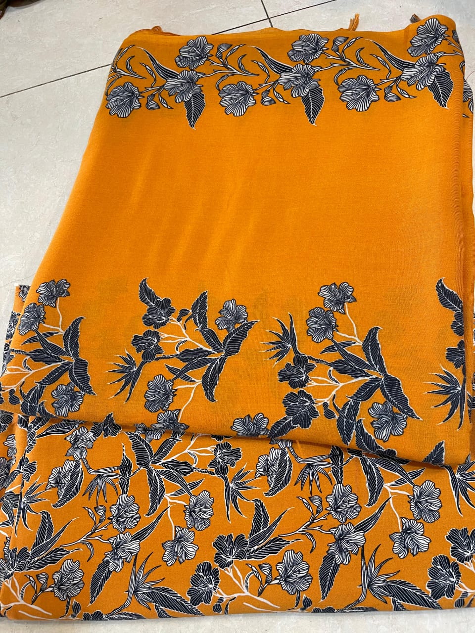 Indonesian Marina 3pc Suit