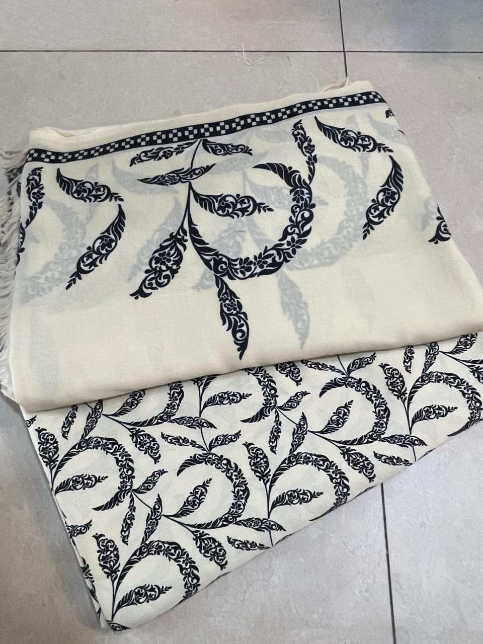 Indonesian Marina 3pc Suit