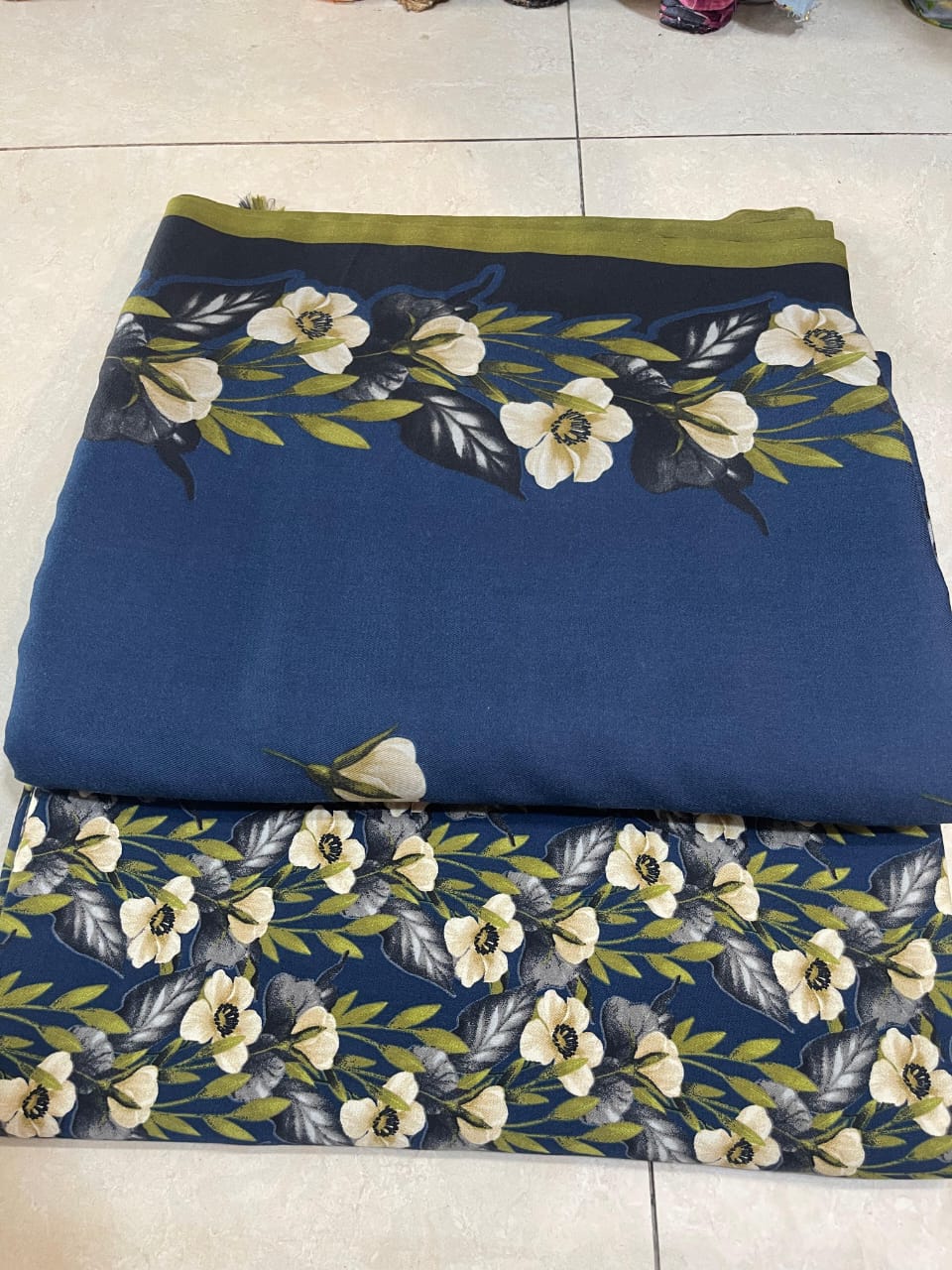 Indonesian Marina 3pc Suit