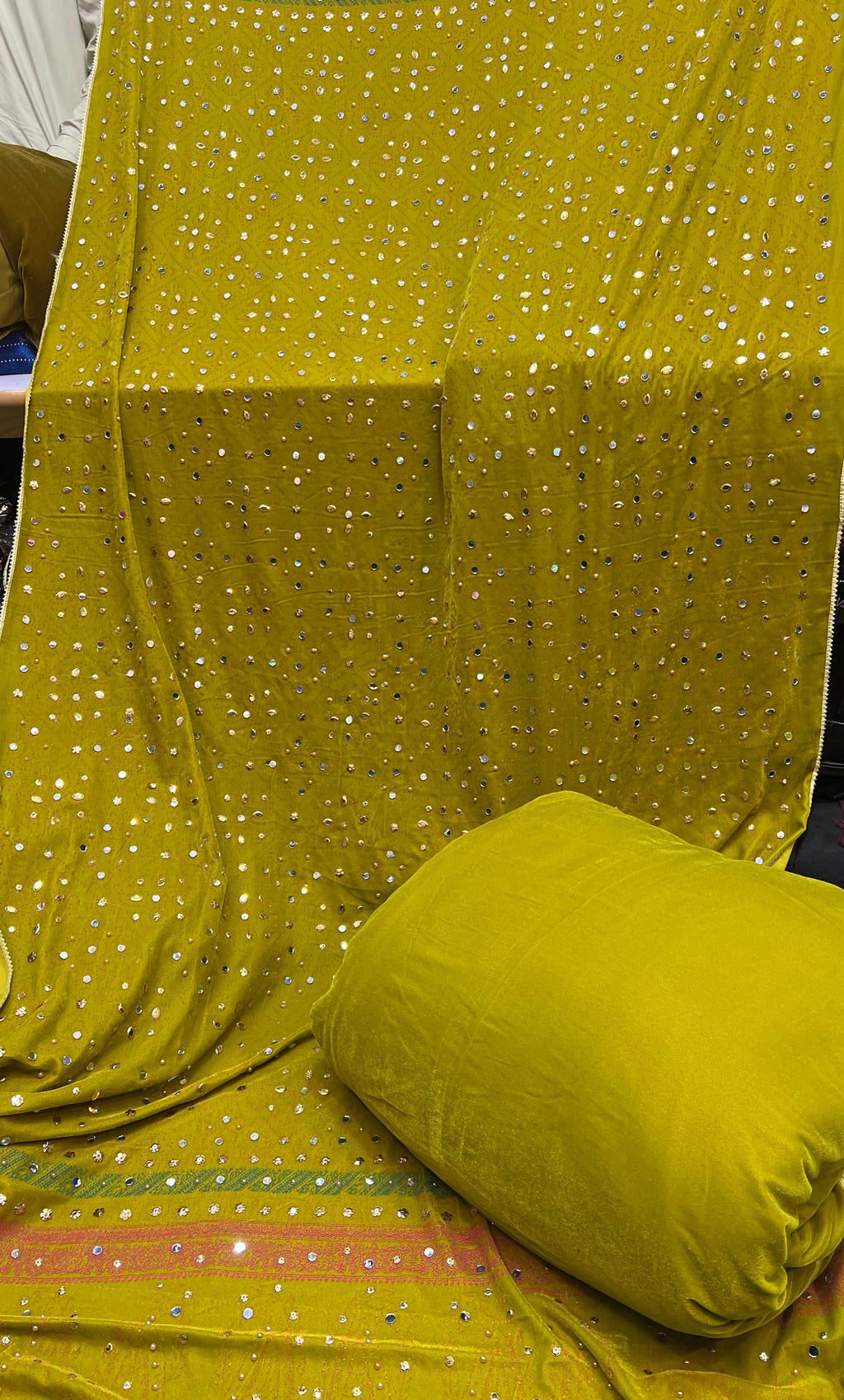 Superior Quality Micro Velvet Chundri Print Shawl with Handwork & Plain Velvet Suit – 3 Piece