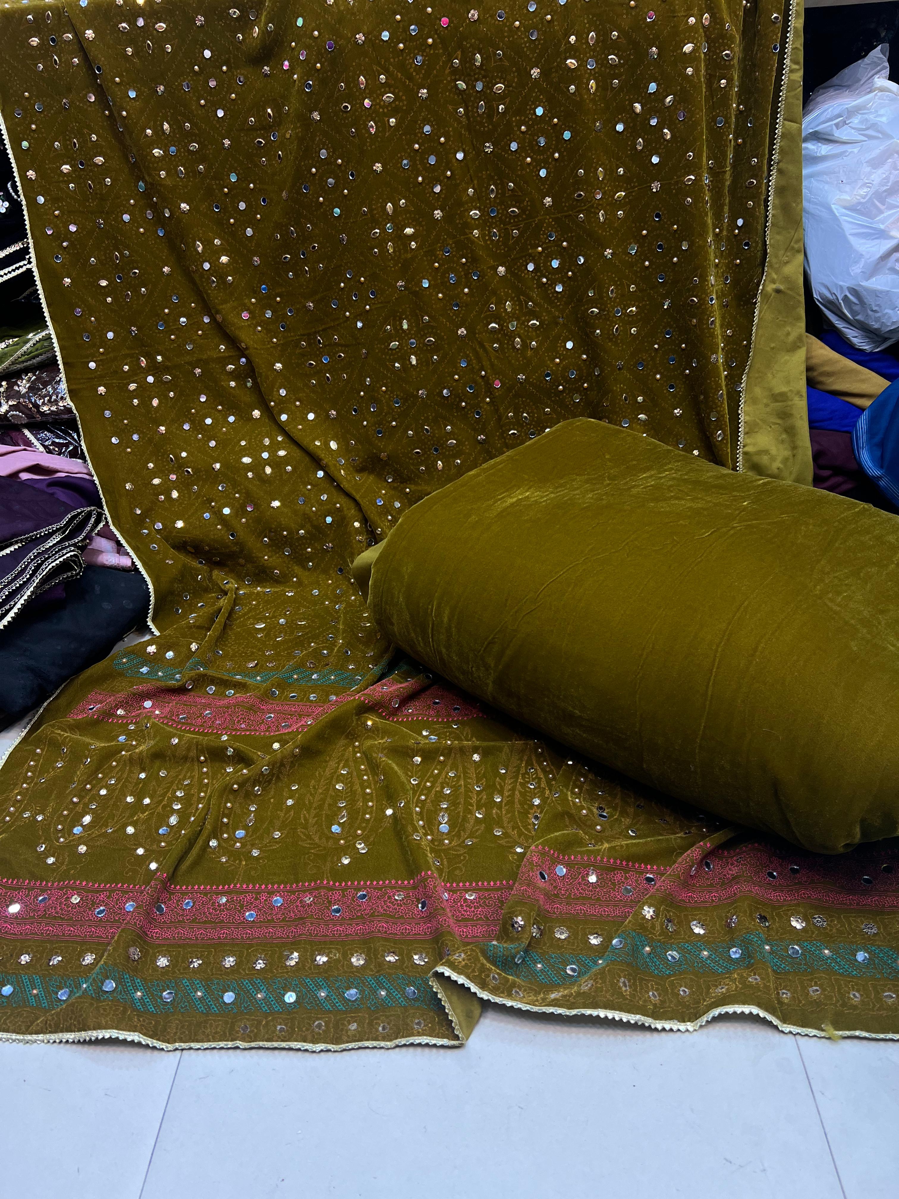 Superior Quality Micro Velvet Chundri Print Shawl with Handwork & Plain Velvet Suit – 3 Piece