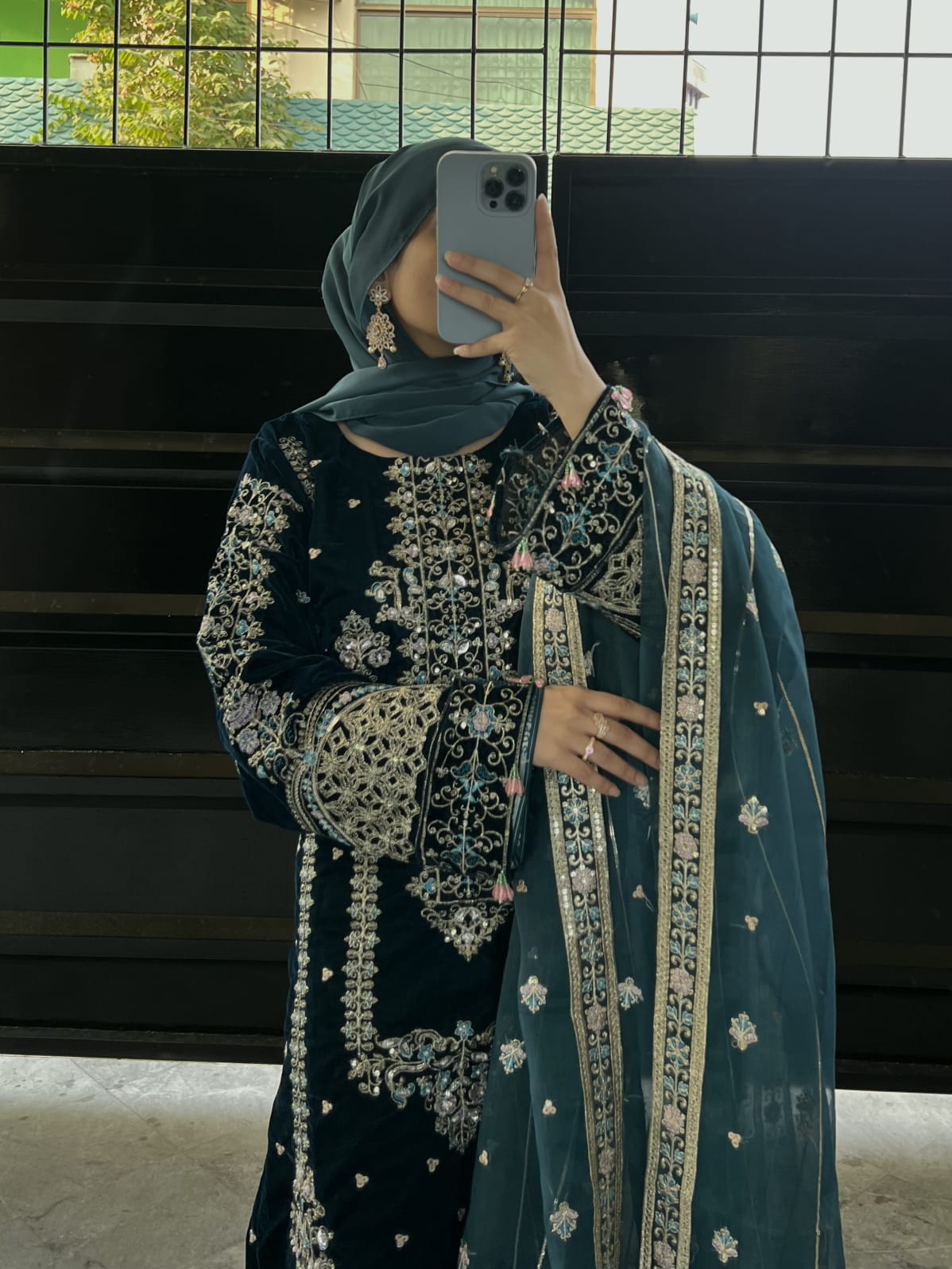 11k Micro Velvet Fully Handmade Shirt with Tilla & Sequin Embroidery, Silk Trouser & Organza Embroidered Dupatta – 3PC