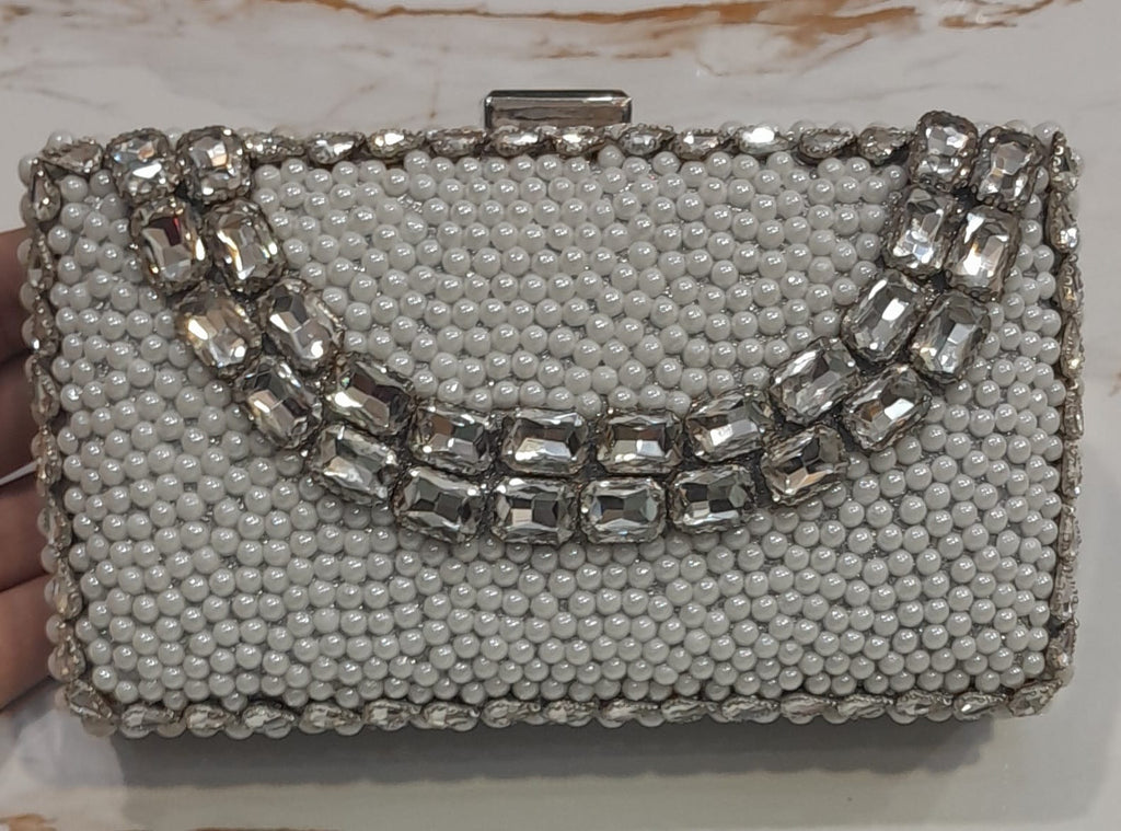 New Trending Kundan Clutches