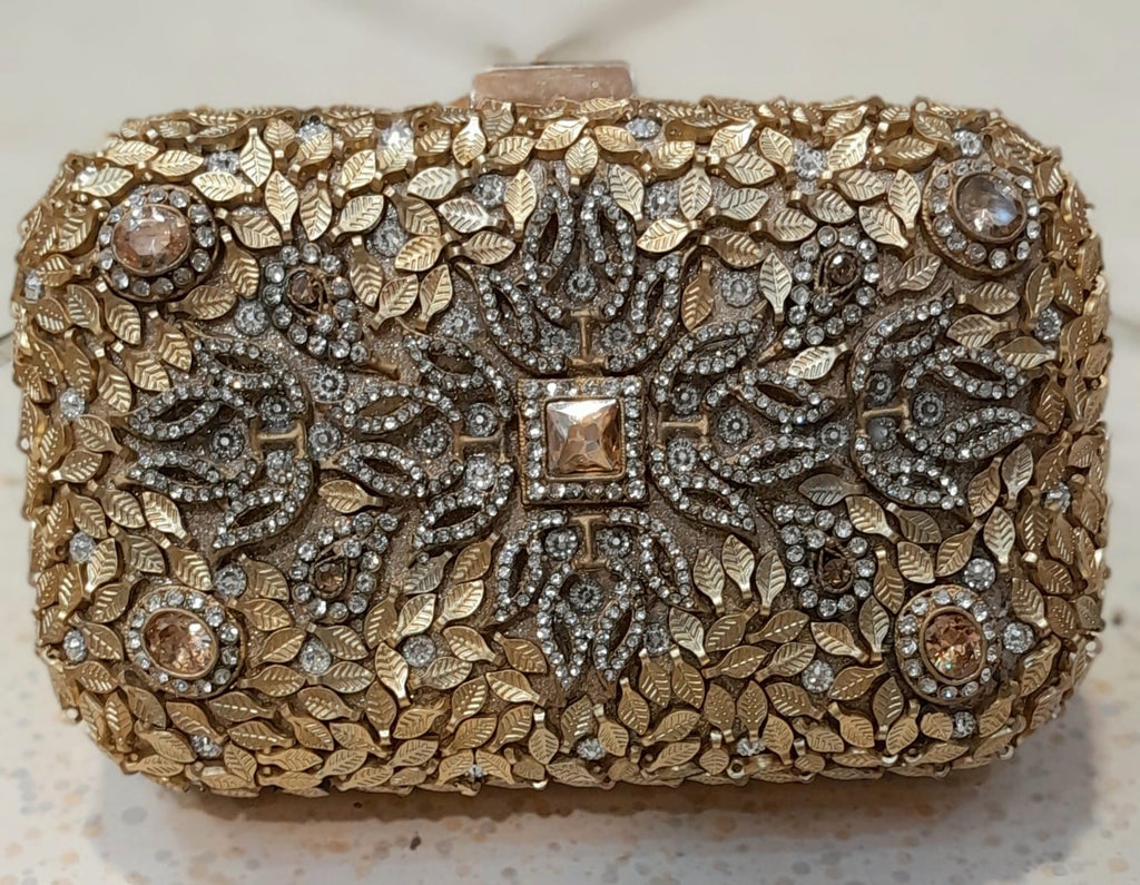 New Trending Kundan Clutches
