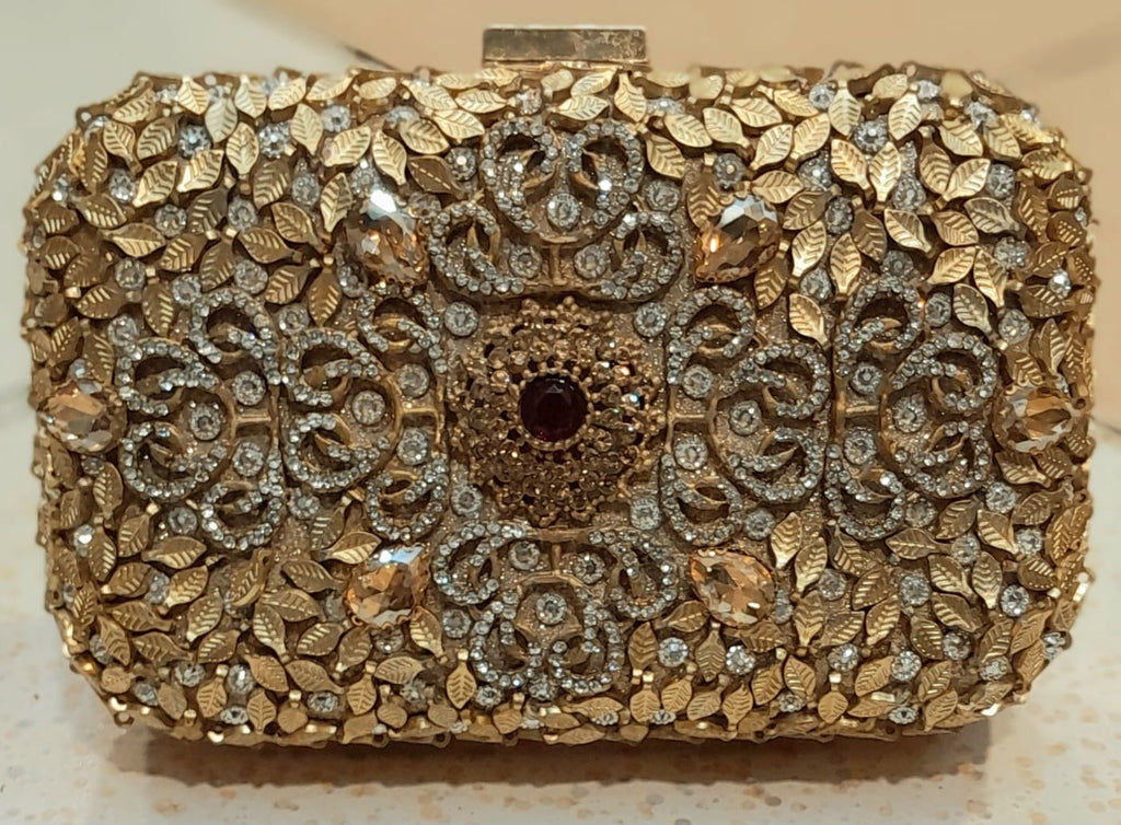 New Trending Kundan Clutches