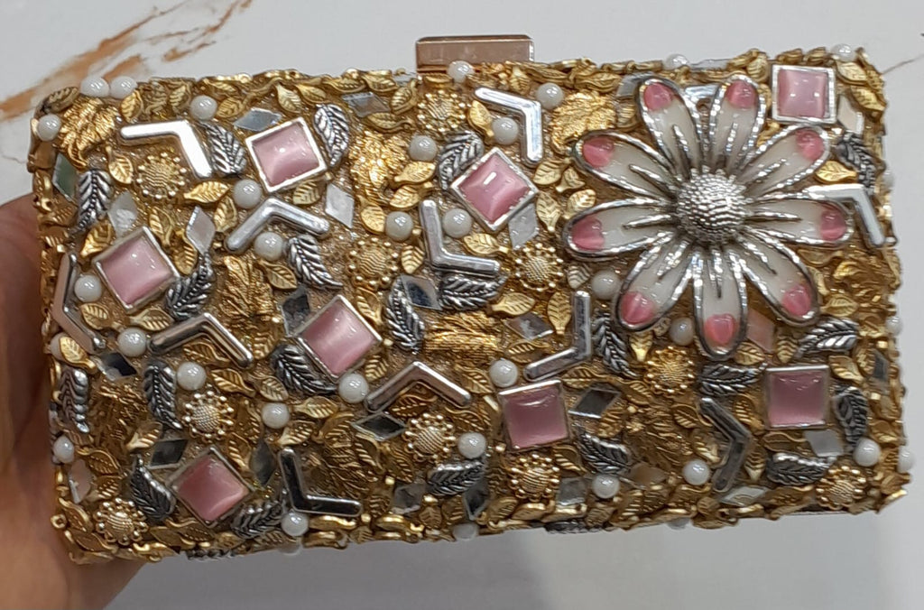 New Trending Kundan Clutches