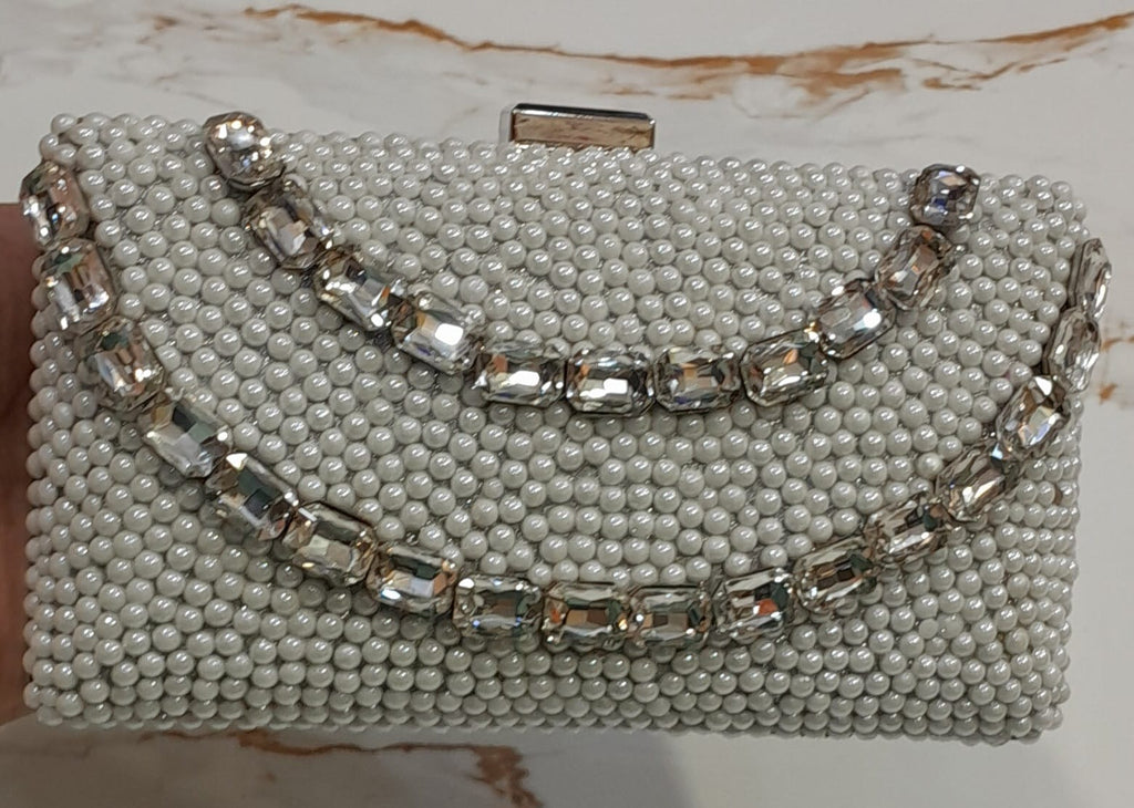 New Trending Kundan Clutches