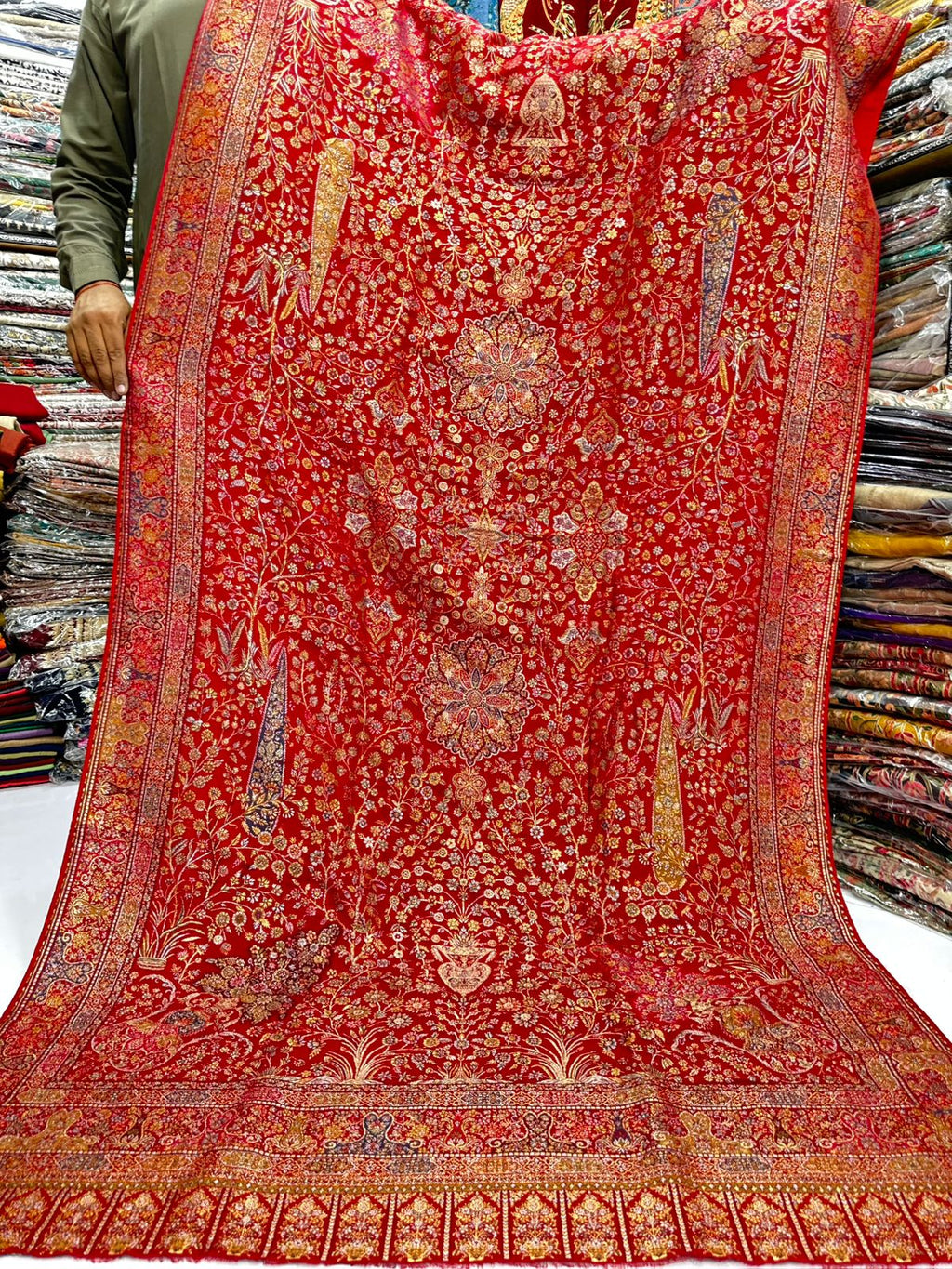 Pure Pashmina Kani Zari Mughalia Design Full Size Shawls