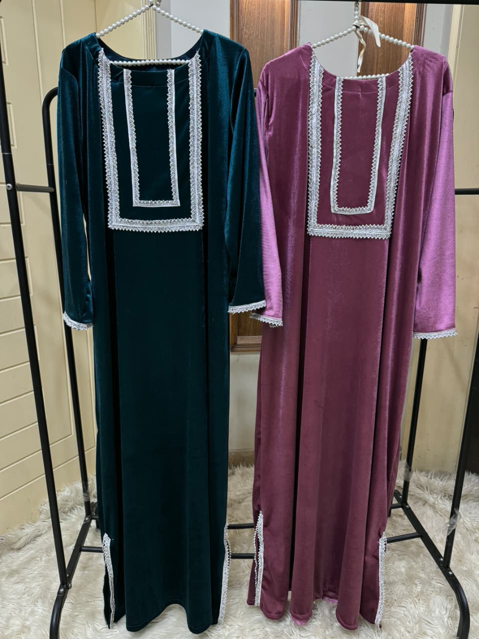 New Arrival Velvet Kaftan Embellished With Stone Laces