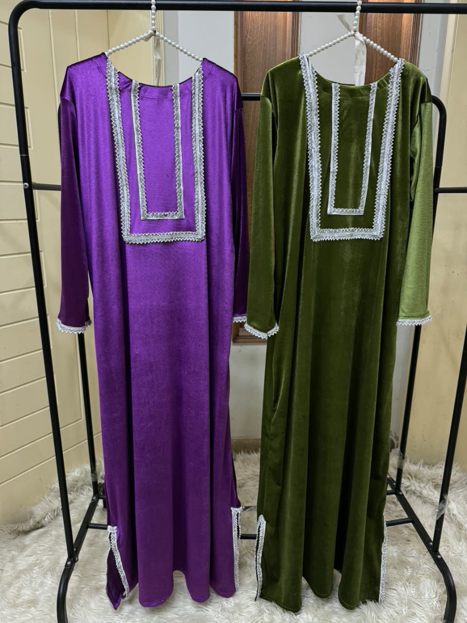 New Arrival Velvet Kaftan Embellished With Stone Laces