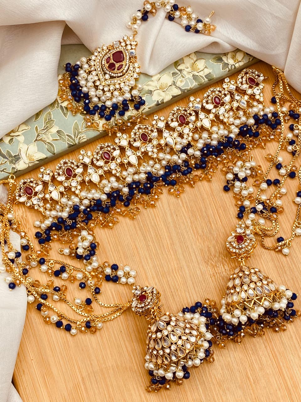 Beautiful Bridal Choker Set