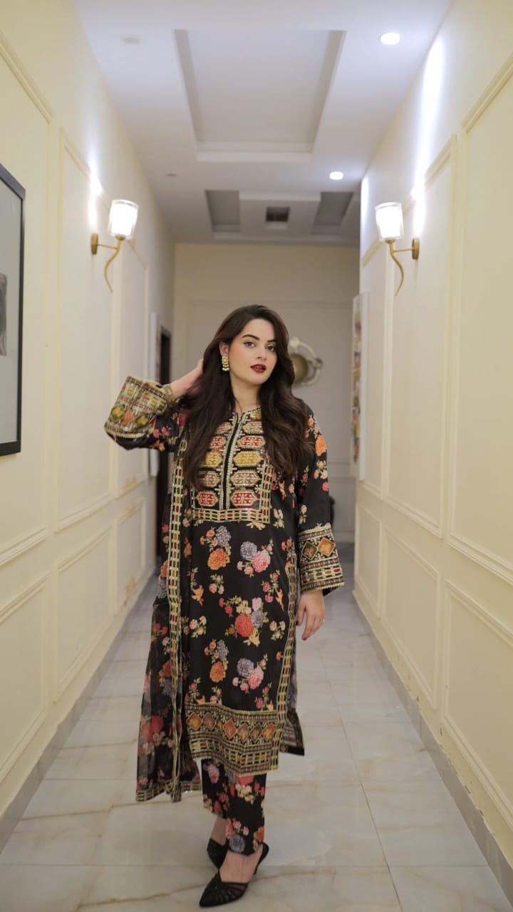 CHANDNI DIGITAL EMBROIDERY 3 PCS