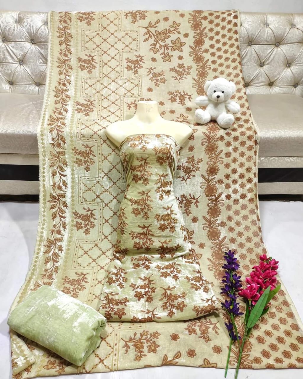 New Palachi Velvet Collection 3 Pcs Dress With  Shirt Dupata & Trouser