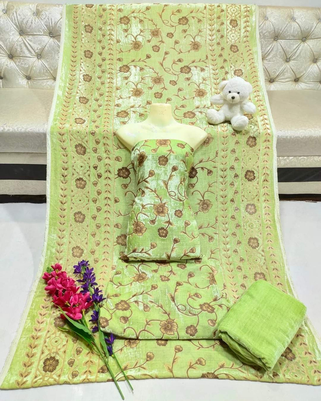 New Palachi Velvet Collection 3 Pcs Dress With  Shirt Dupata & Trouser