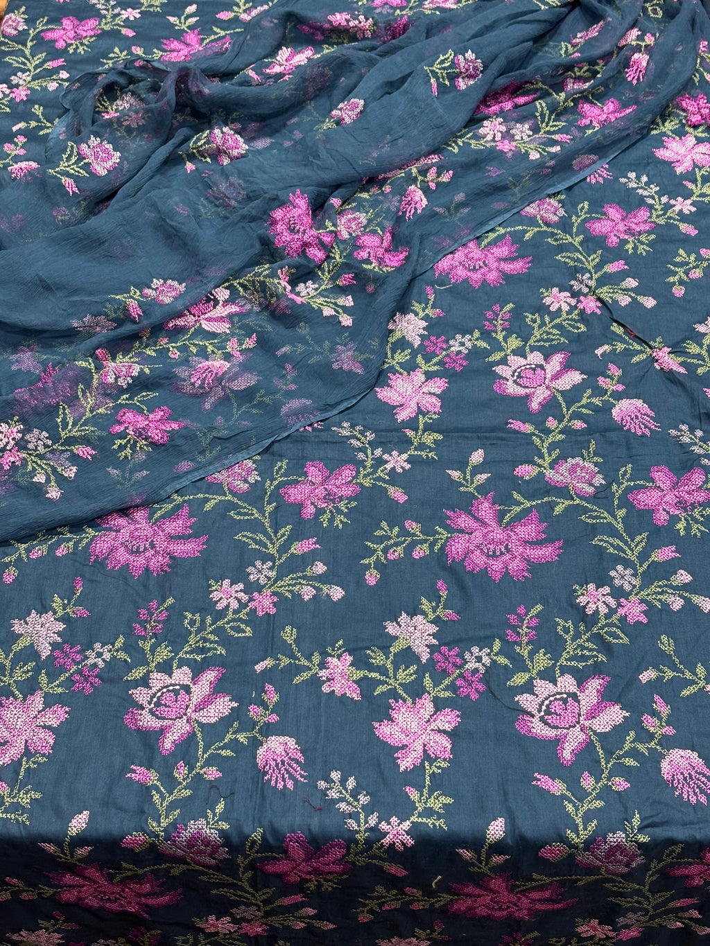 Bareeze Unstitched Suits