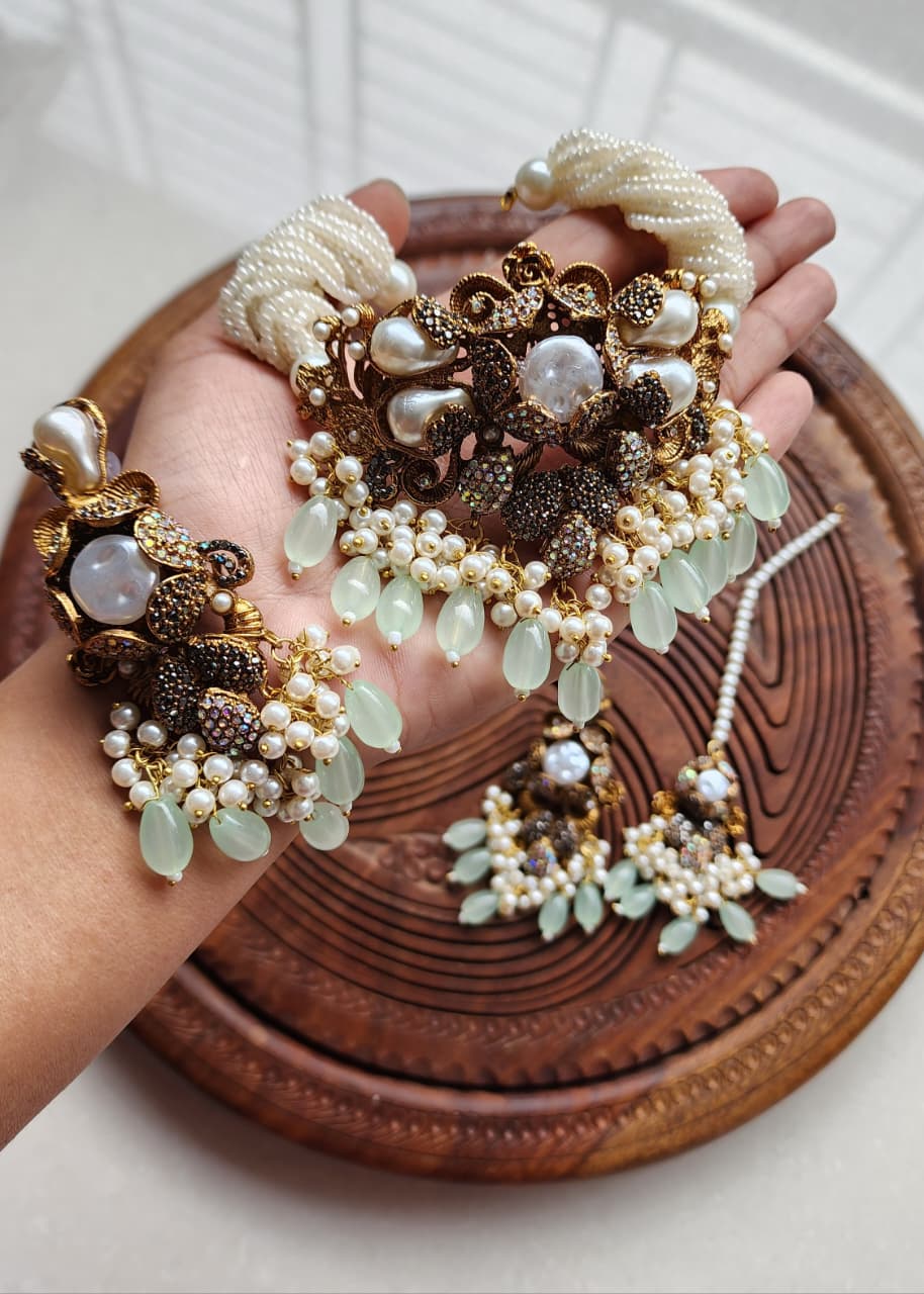 Designer Collection Handmade Turkish With Mother Pearl Chokkar Set