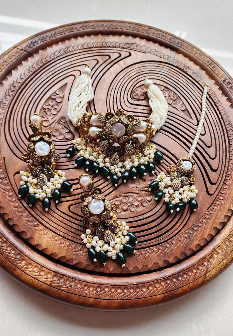 Designer Collection Handmade Turkish With Mother Pearl Chokkar Set