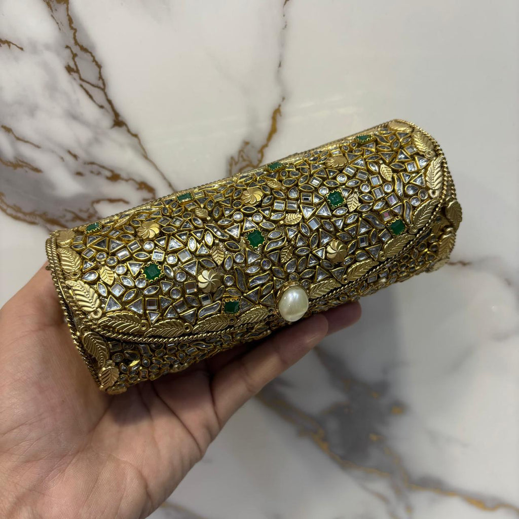 New Trending Kundan Clutches