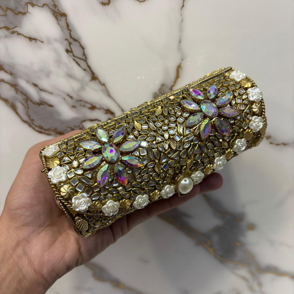 New Trending Kundan Clutches