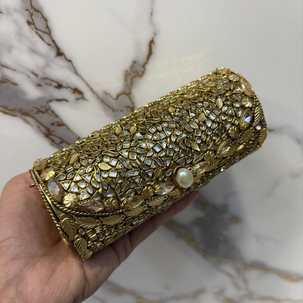 New Trending Kundan Clutches