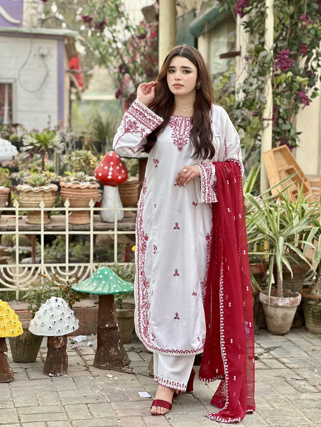 SNOW DROP EMBROIDERED 3PC