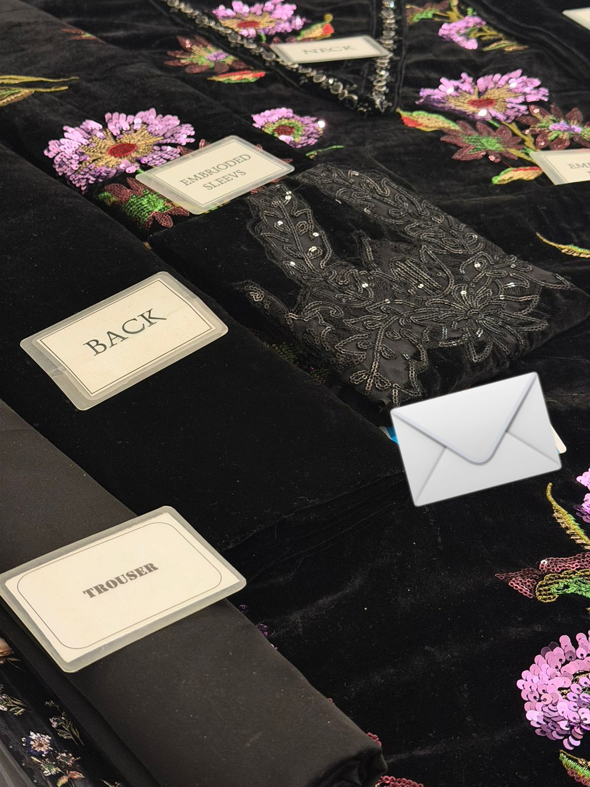 MARIA B PALACHI VELVET