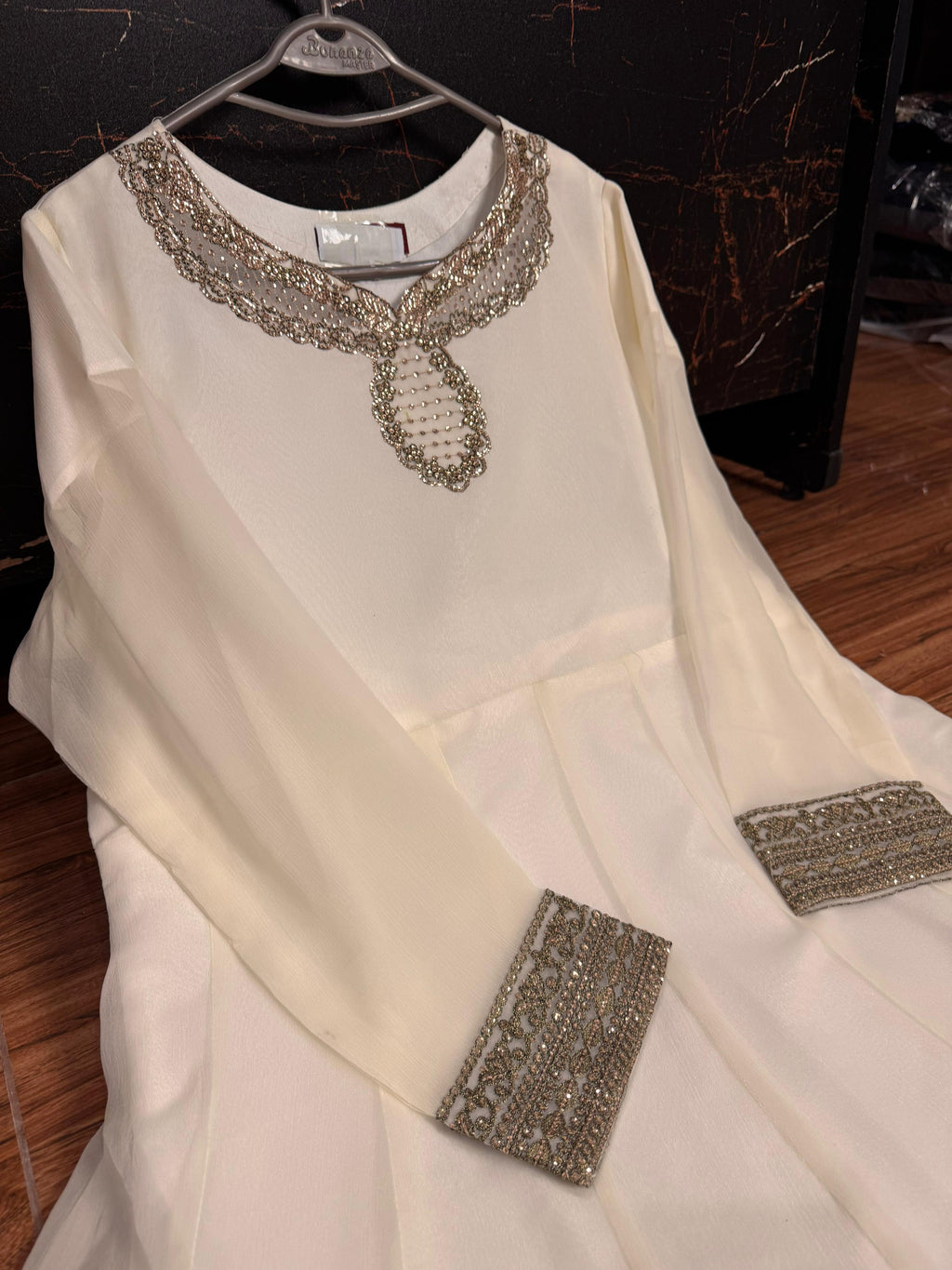 New Arrival  Chiffon Embroidered Flairy Maxi With  Embroidered Chiffon Dupta & Silk Trouser