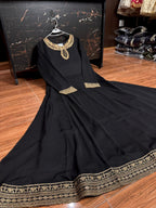 New Arrival  Chiffon Embroidered Flairy Maxi With  Embroidered Chiffon Dupta & Silk Trouser