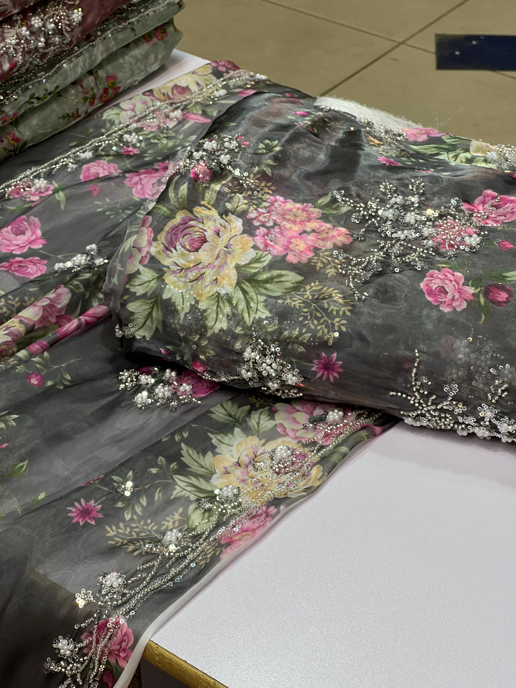 Cutdana Lava Silk Printed