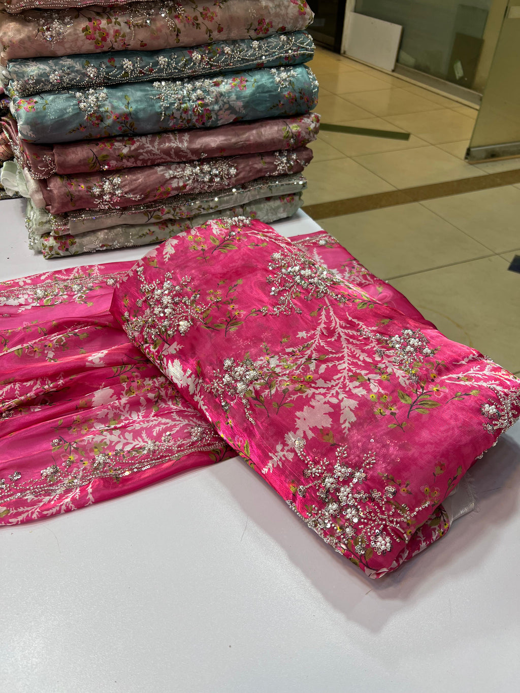 Cutdana Lava Silk Printed