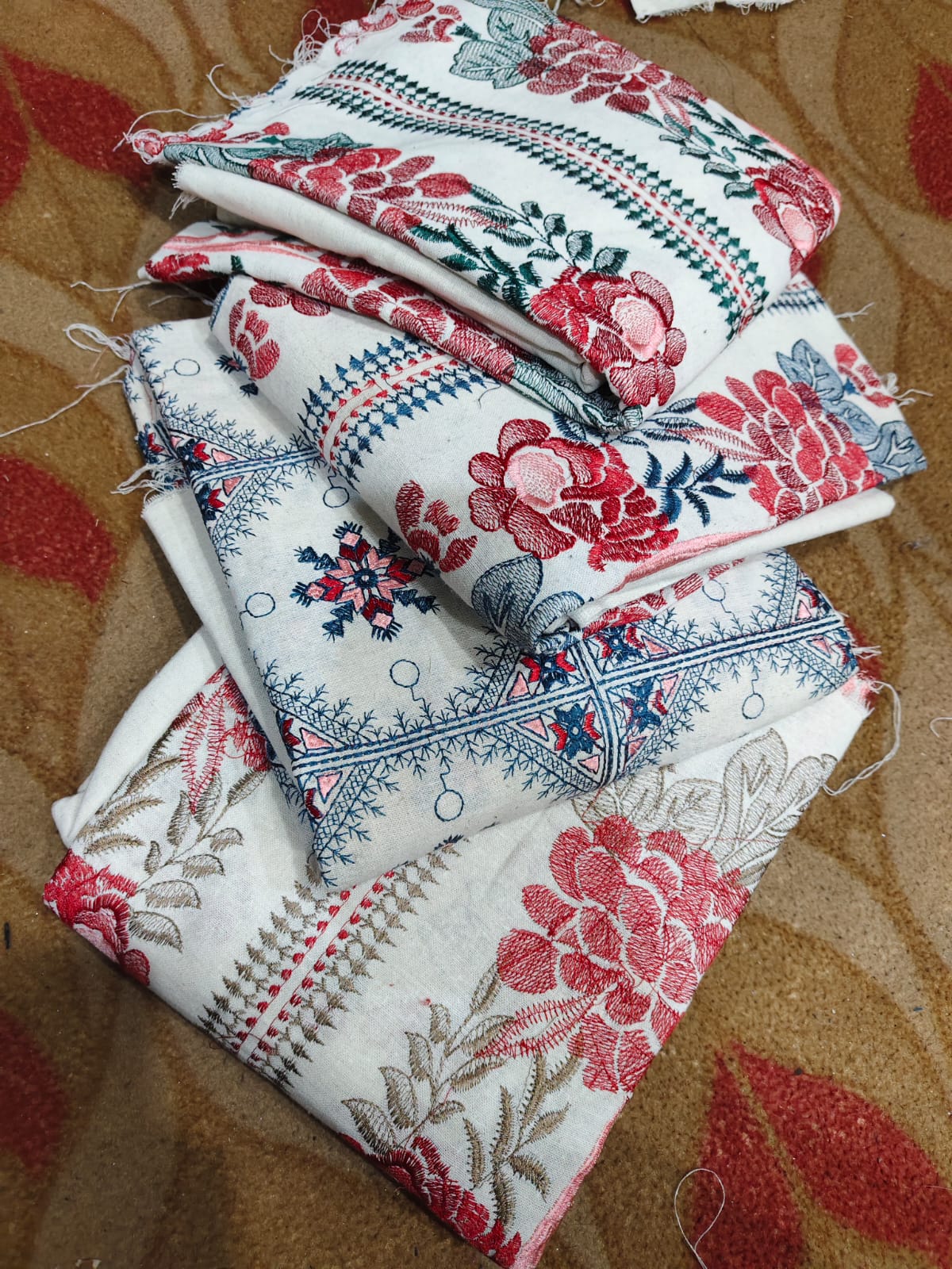 Karandi Embroidery 2 Pc