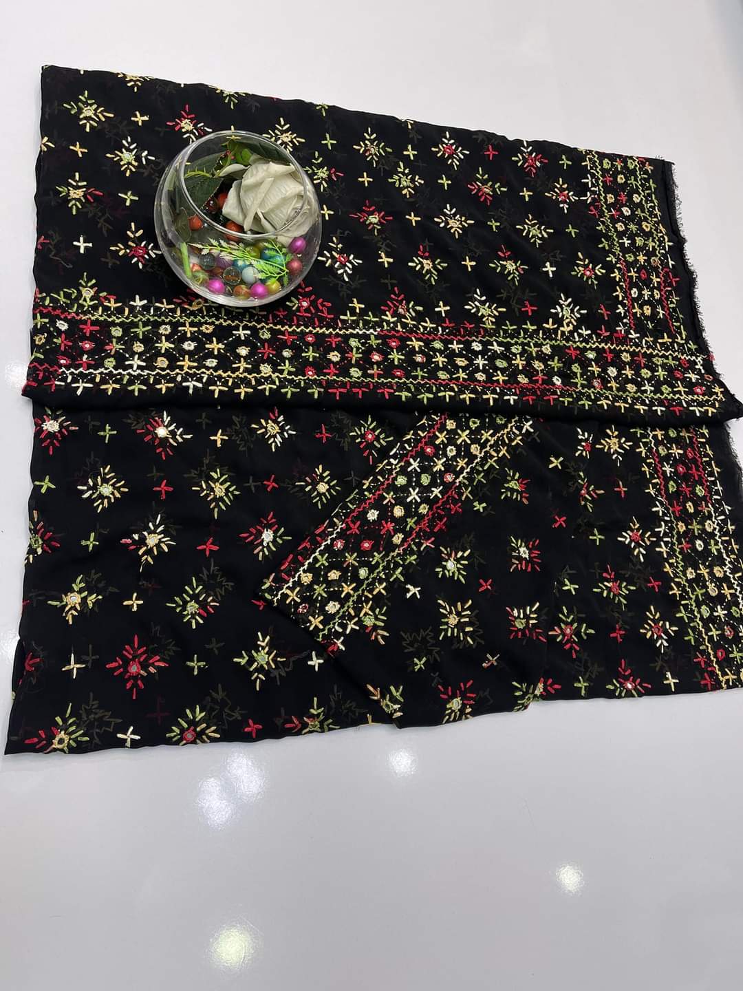 New Designs of Sindhi Jaal Work Chaddars