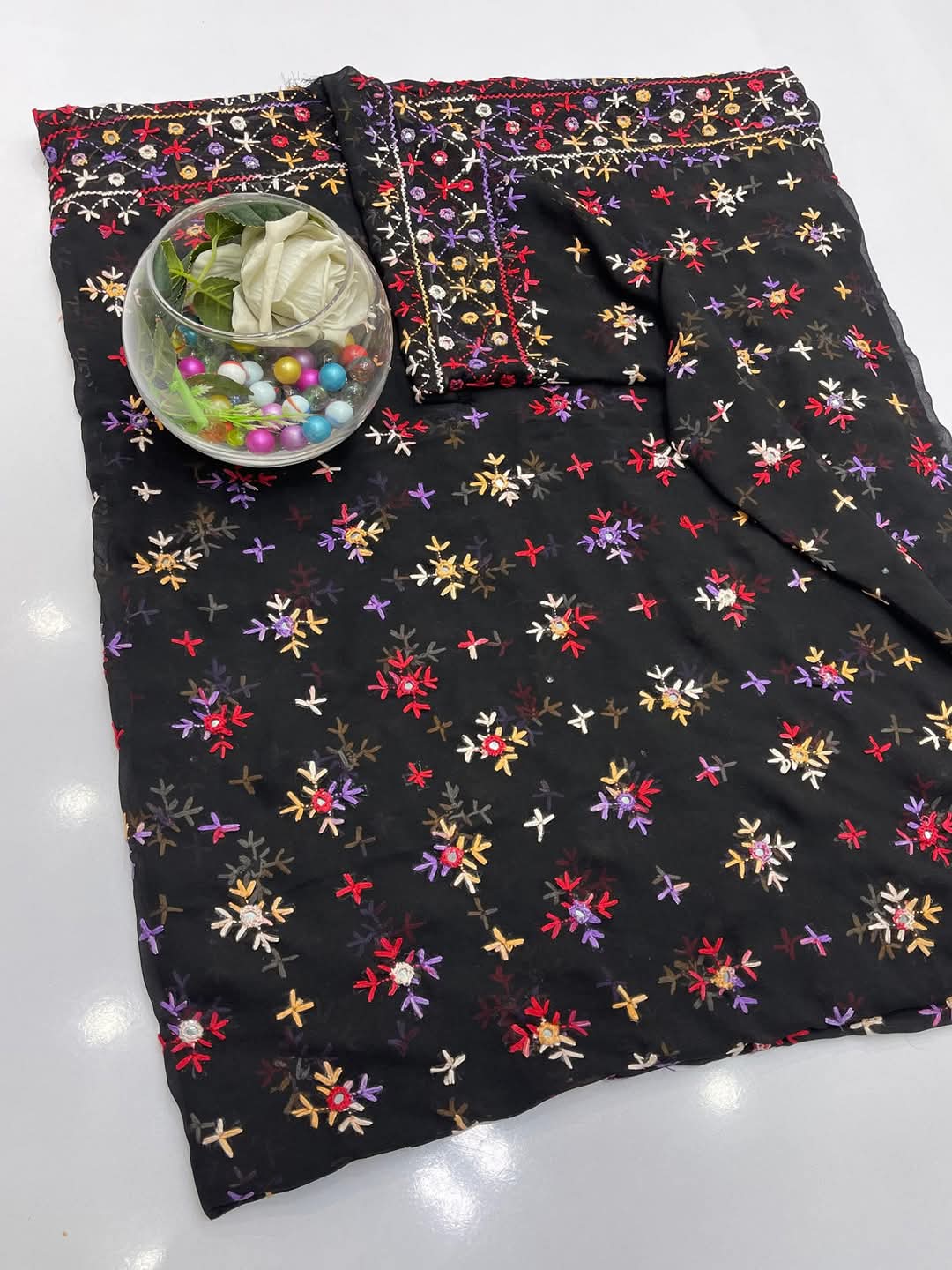 New Designs of Sindhi Jaal Work Chaddars