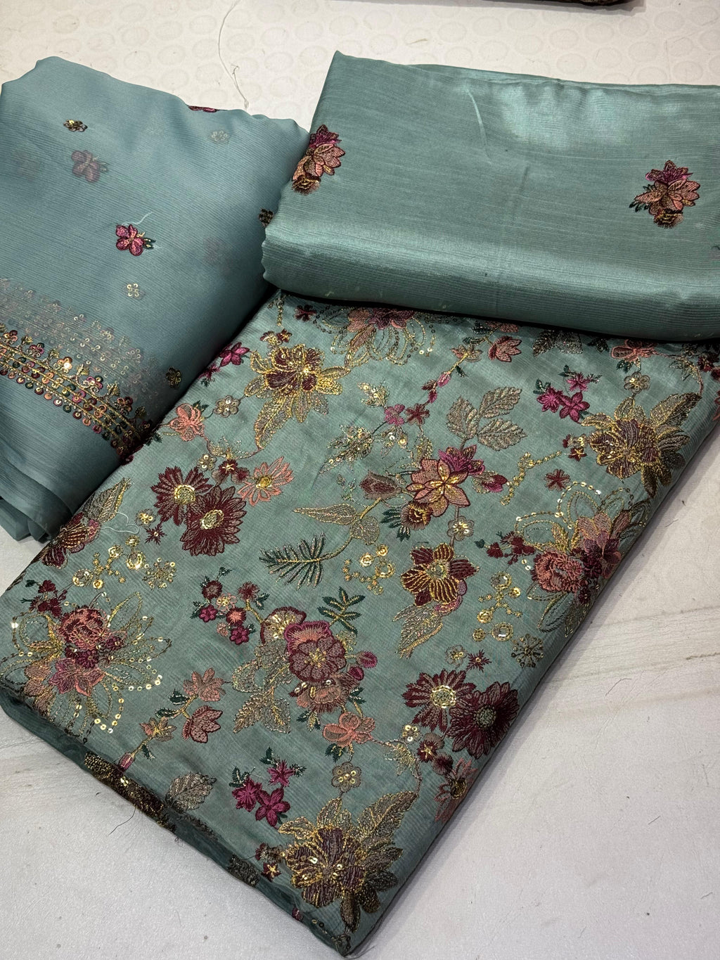 Rawsilk With Chiffon Dupatta  3 Pcs