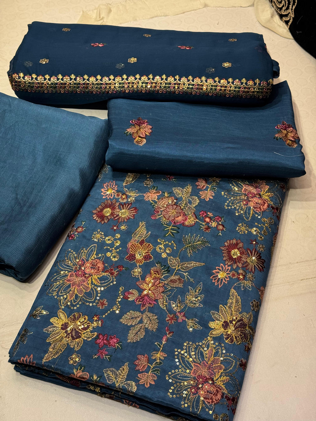 Rawsilk With Chiffon Dupatta  3 Pcs