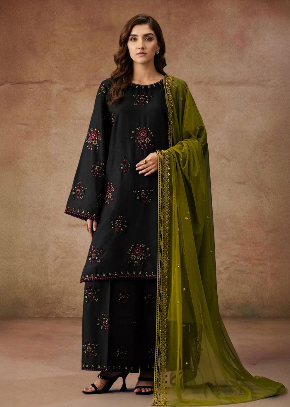 SEHAR  EMBROIDERY 3PC