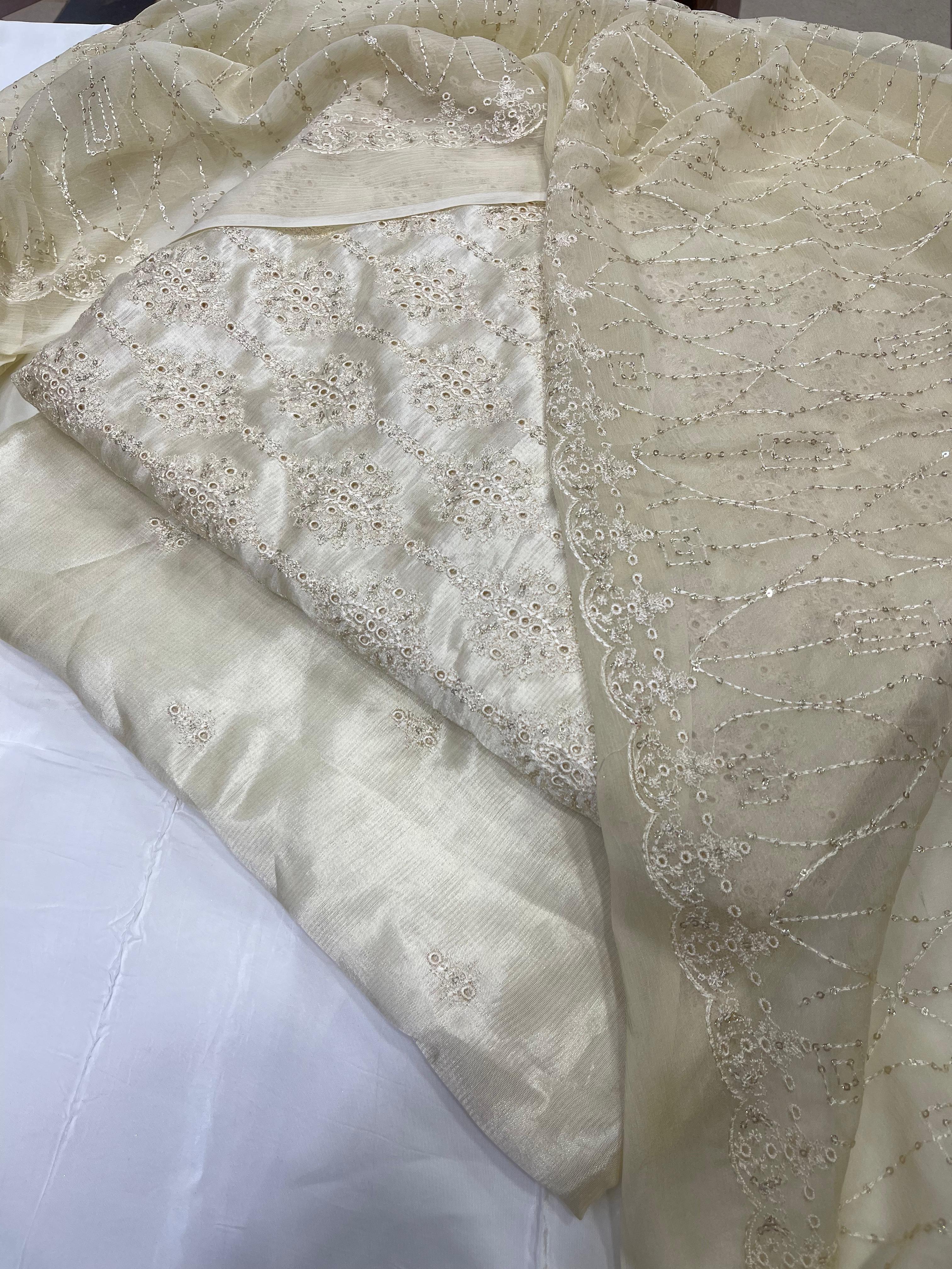 Luxury Chicken Kari 3 Pcs Suit