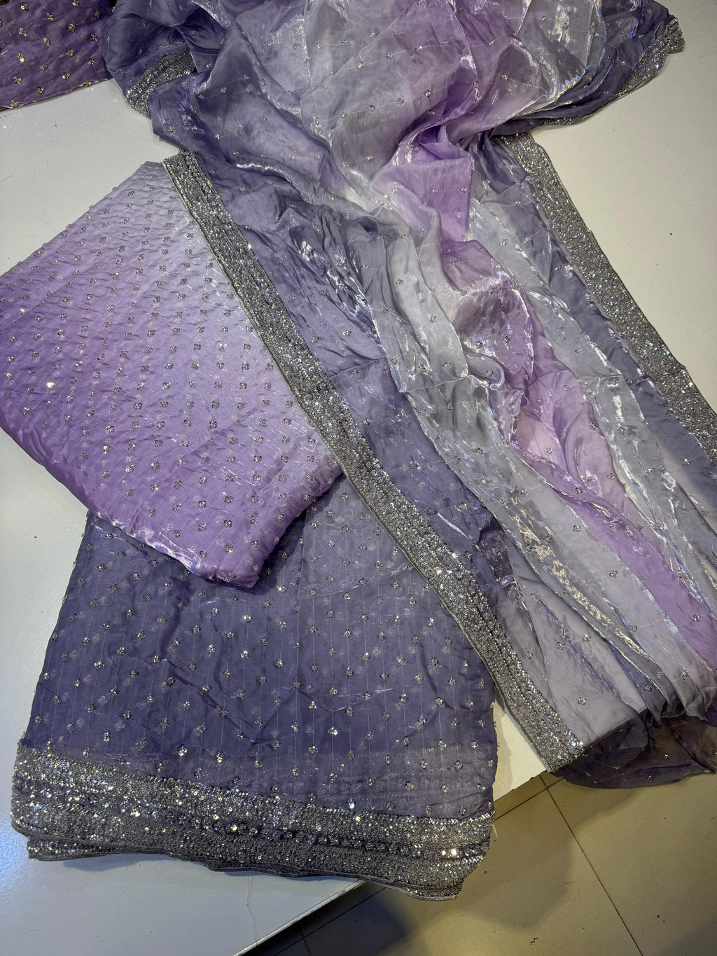 Double Shade Chan Cutdana Shesha Silk 3 Pcs Suit