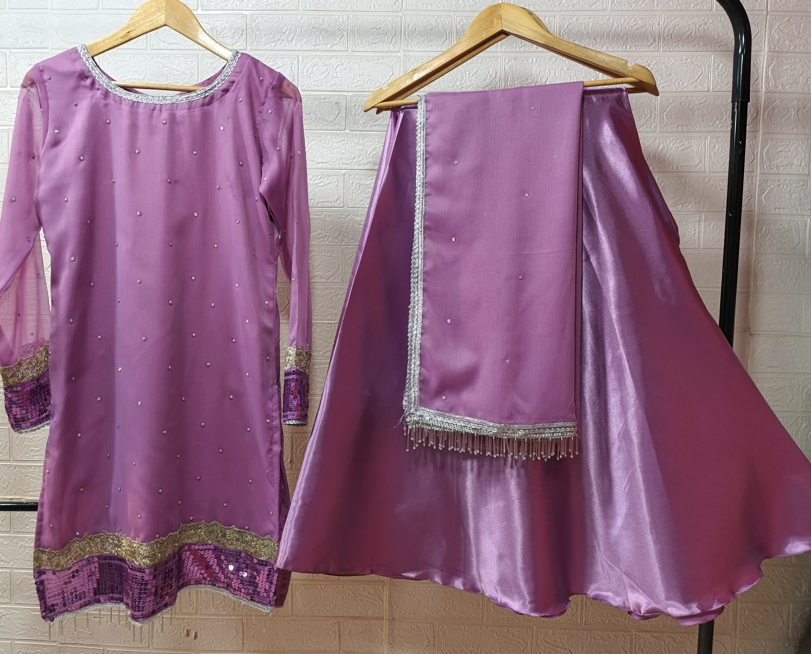 Ready To Wear Lavender Crinkle Chiffon With Premium Silk 3 Pcs