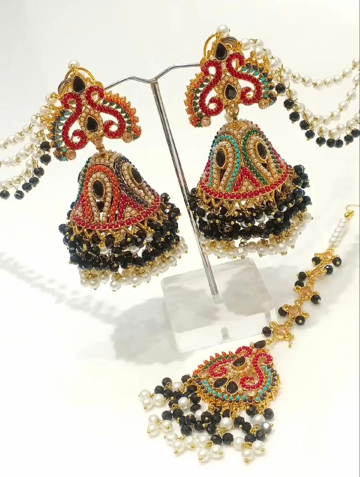 Navratan Jhomka Tikka