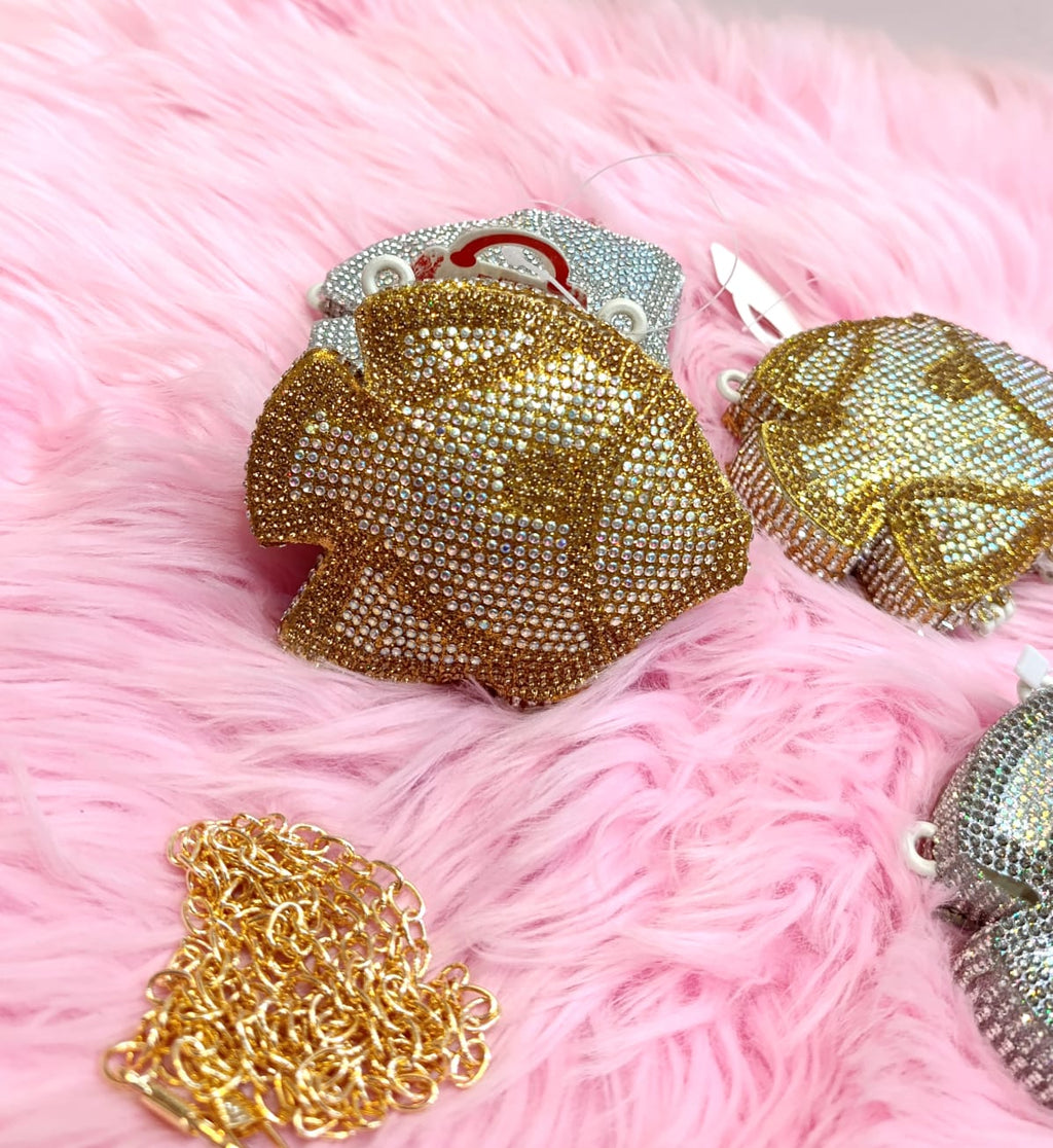Mini Fish With Shining Stones And With Long Chain