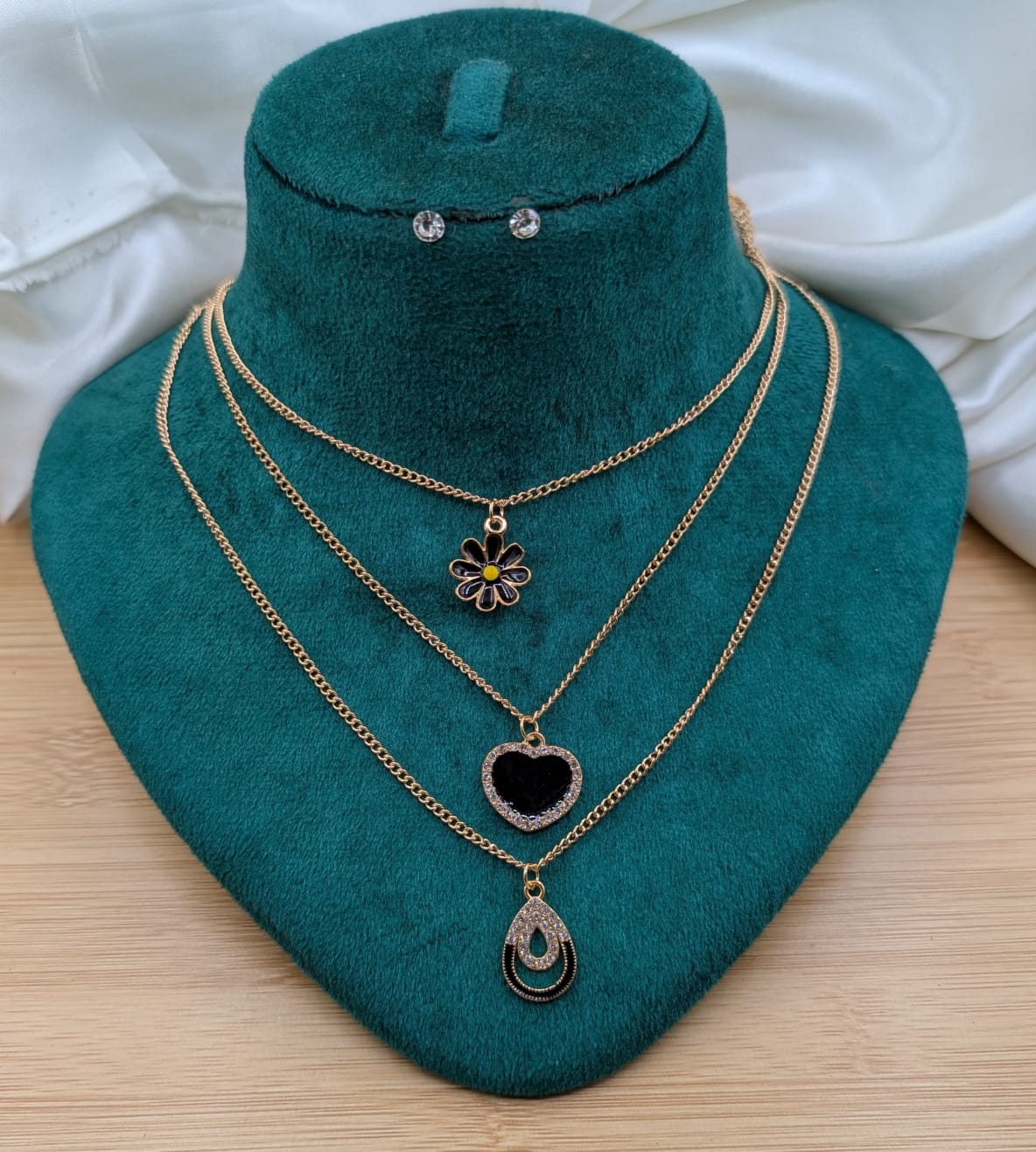 Beautiful Pendant sets